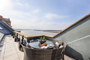 Photo 18- click for photo gallery